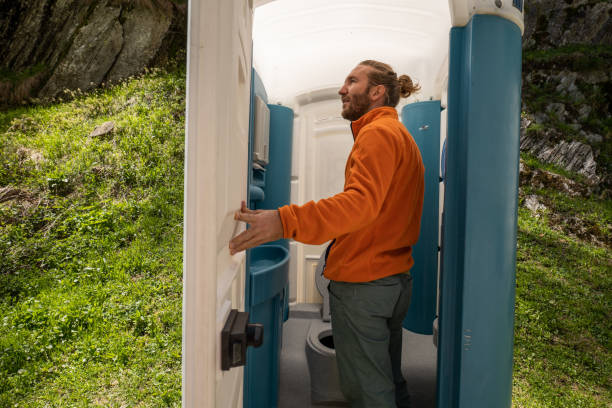 Portable bathroom rental in Oakland, MD